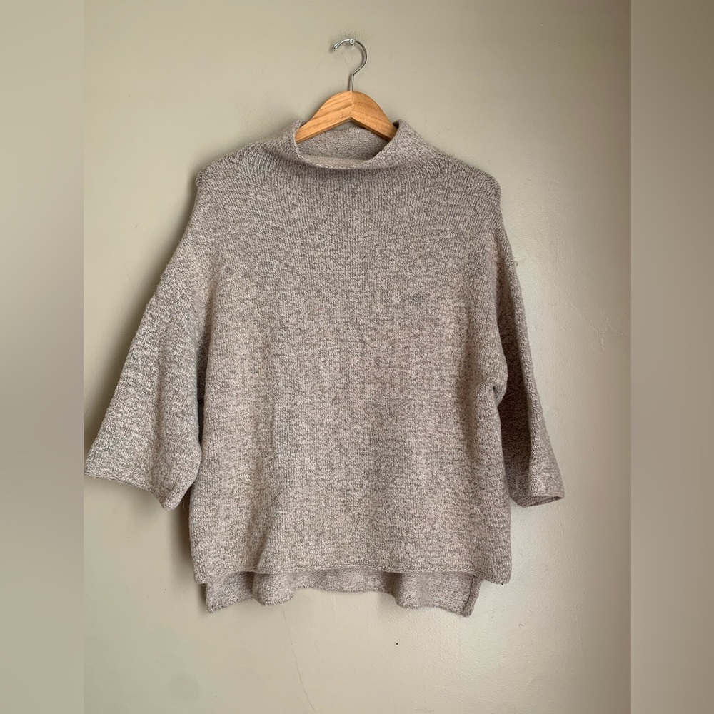 Zara Knit Sweater Medium Tan  Italian Yarn Oversized Spain Preppy 3/4 Sleeve